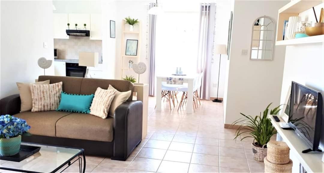 Pafia Modern Apartment Paphos Extérieur photo