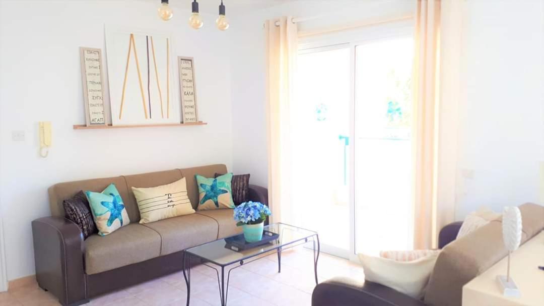 Pafia Modern Apartment Paphos Extérieur photo